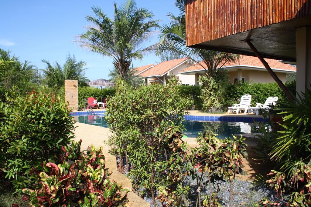 Ao Thai Resort Sathing Phra Zewnętrze zdjęcie